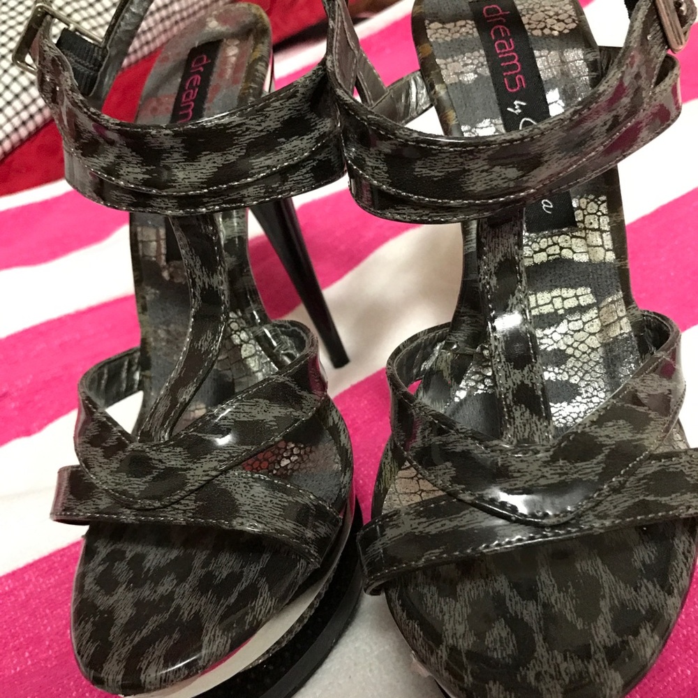 Nice Heels 👠 - Picture 2 of 4