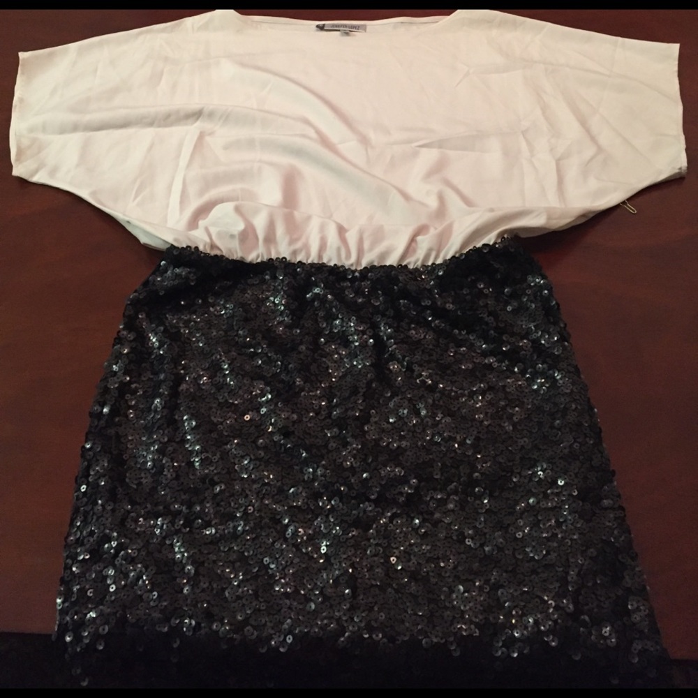 Jennifer Lopez sequin contrast dress