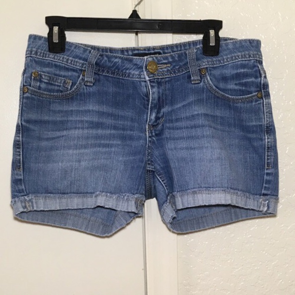 A new approach shorts