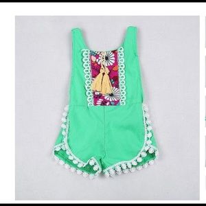 NWOT 0-3 months baby girls Romper!