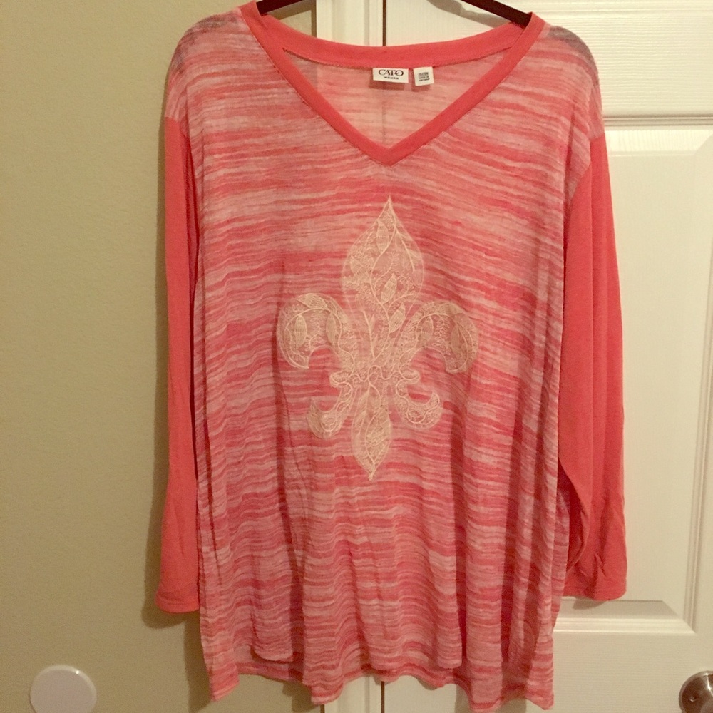 NWOT Fleur de Lis top