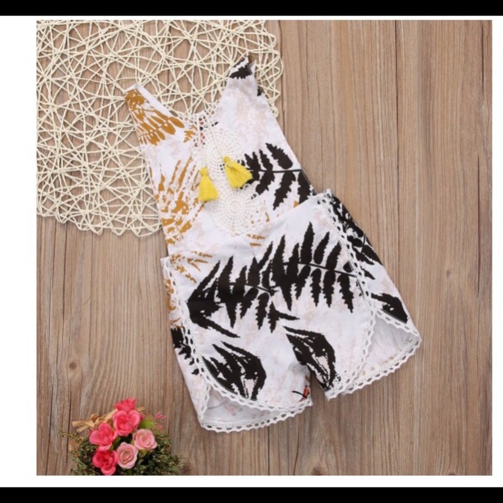 **SOLD** NWOT baby girl Romper!