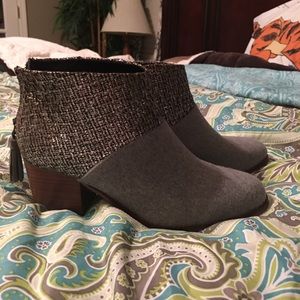 Women's Toms booties
