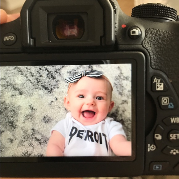 Hello beautiful Poshers!! - Picture 4 of 4