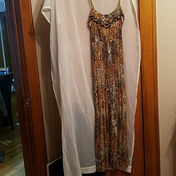 Spring Maxi - Picture 3 of 3