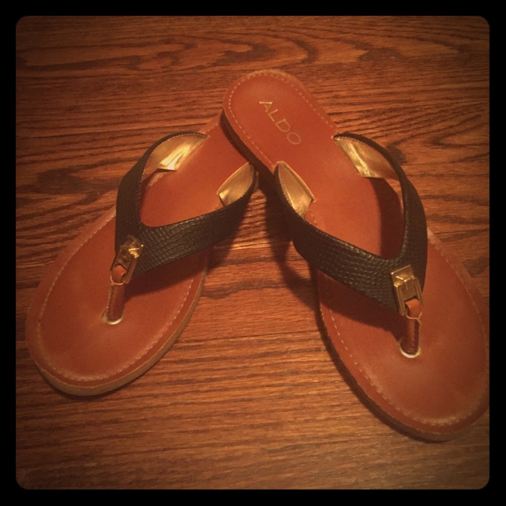 Aldo sandals in great condition!