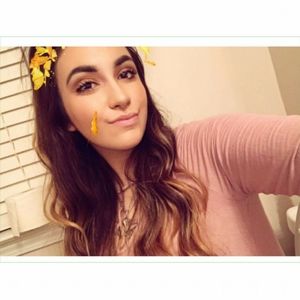 Meet your Posher, Emma