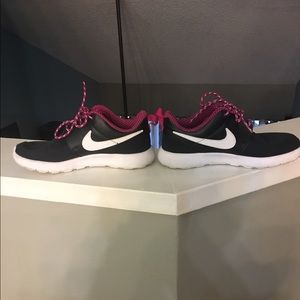Nike Rosche ✅ Like New! 💕
