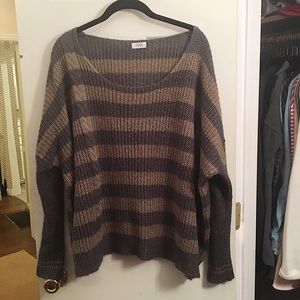 ✨STRIPED KNIT SWEATER✨