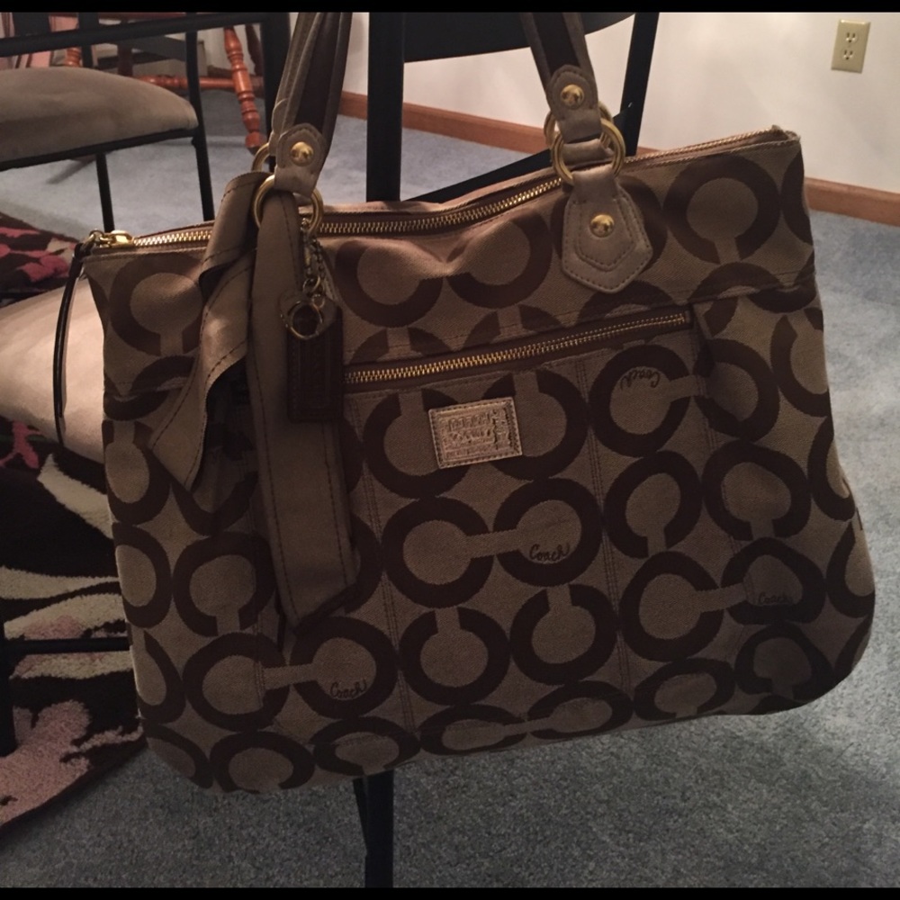 Coach poppy shoulder bag