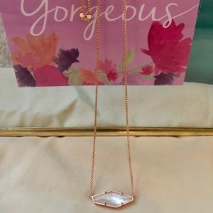 Kendra Scott Beth Pendant Necklace