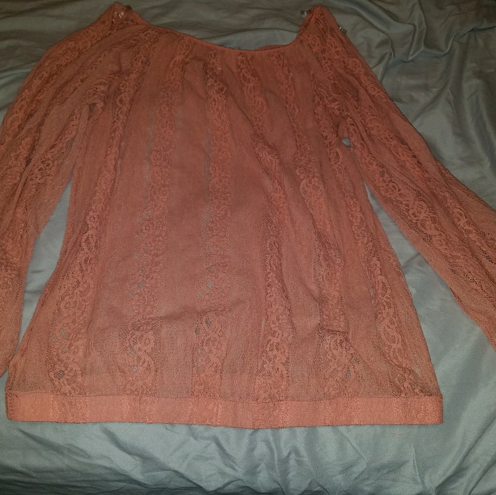 Lace bell sleeve blouse