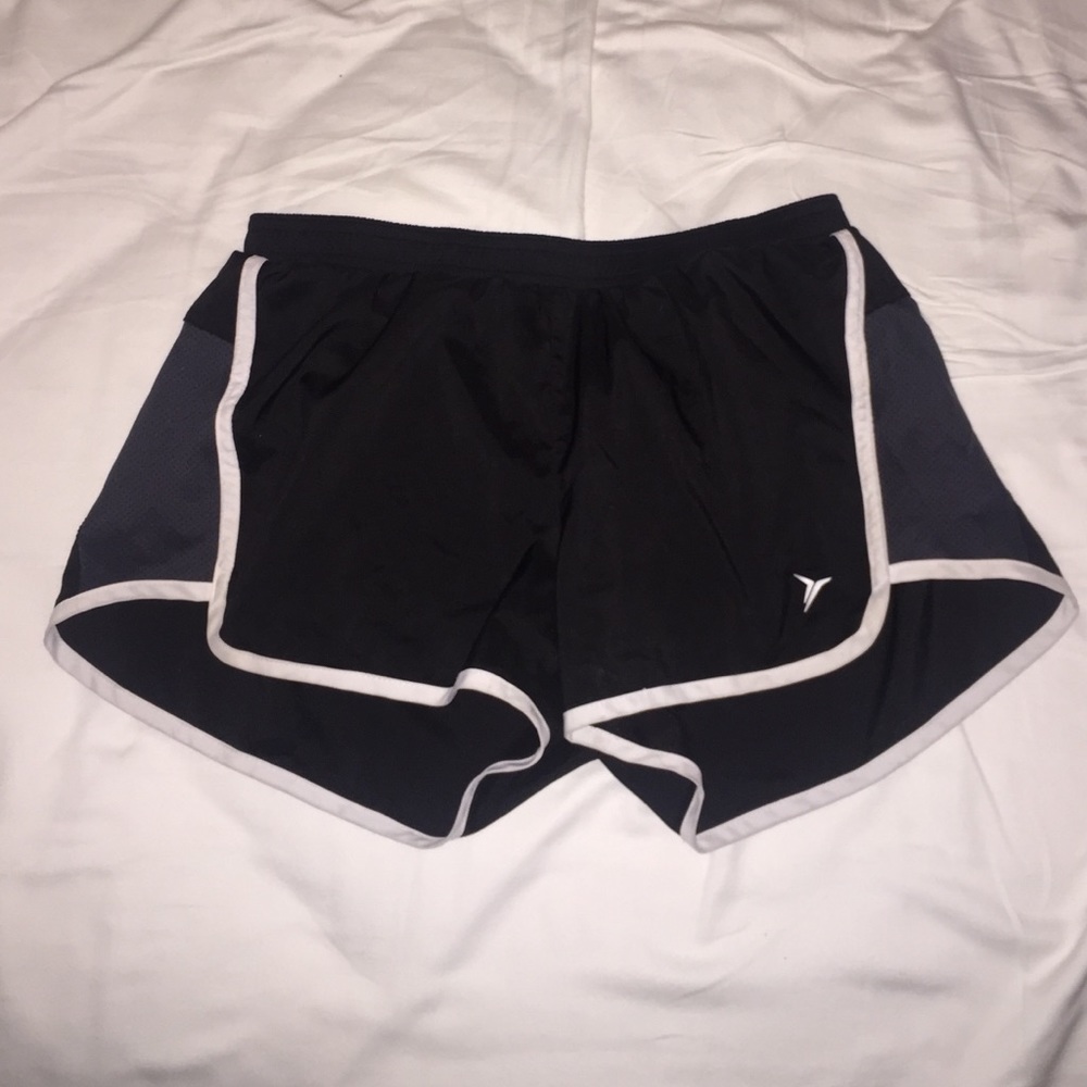 Old Navy size small shorts