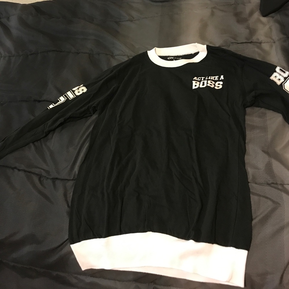 Long sleeve shirt