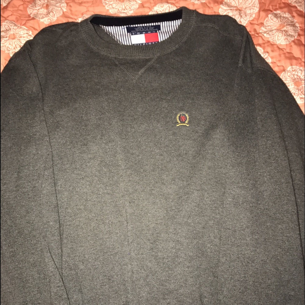Crew neck