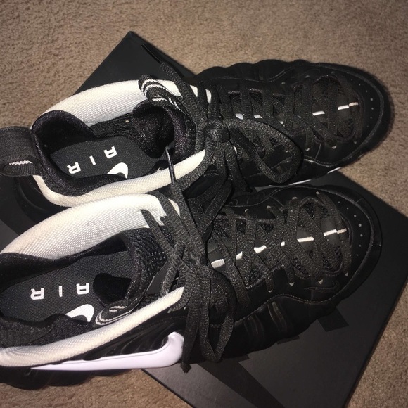 ❌ SOLD ❌Foamposites sz 11.5. Slightly used !!!! - Picture 2 of 3