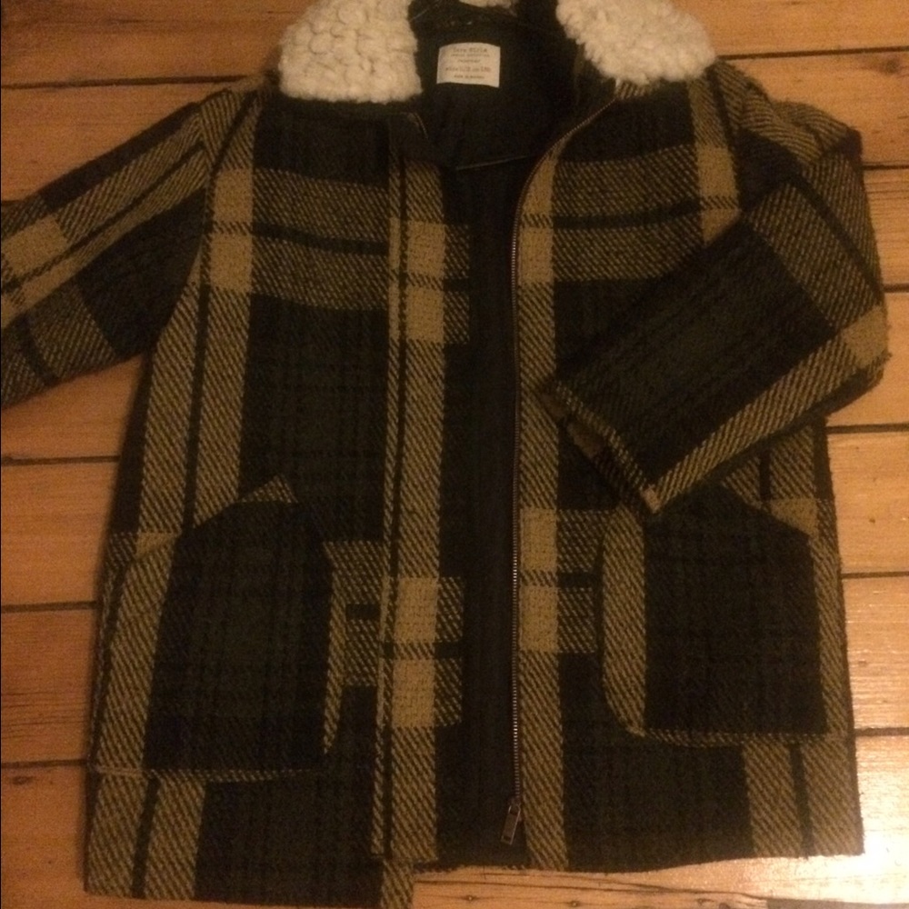 ZARA XS plaid coat
