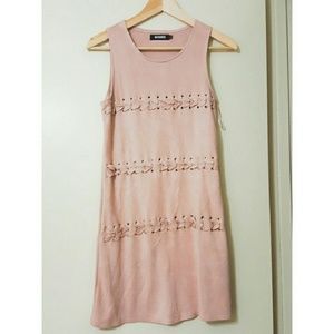 MISSGUIDED blush pink dress
