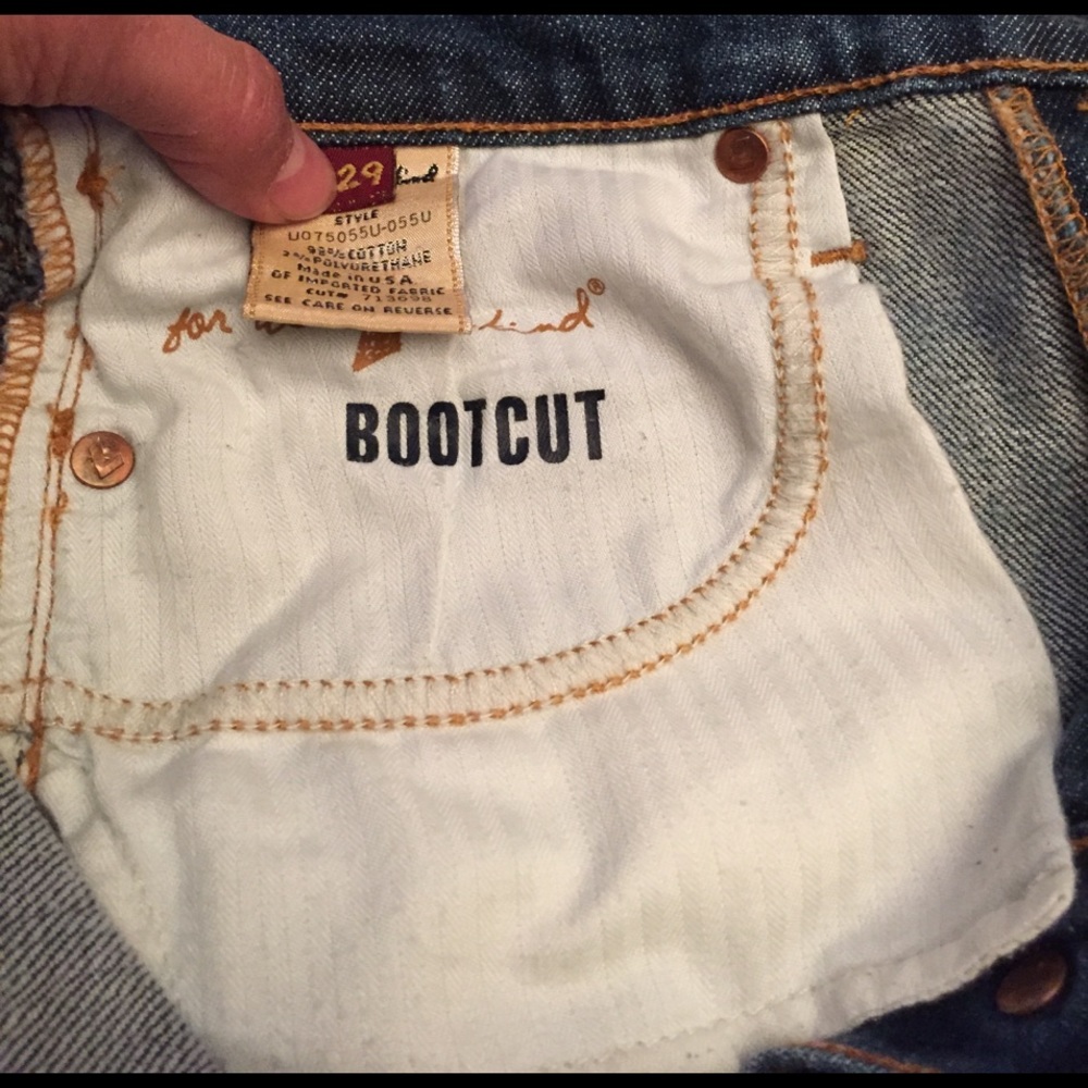 7 Jeans - Picture 4 of 5