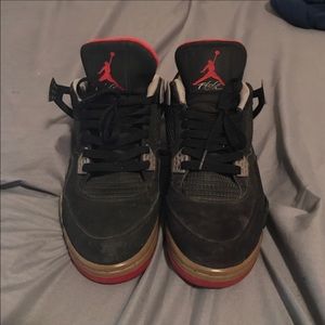 Air Jordan Bred 4