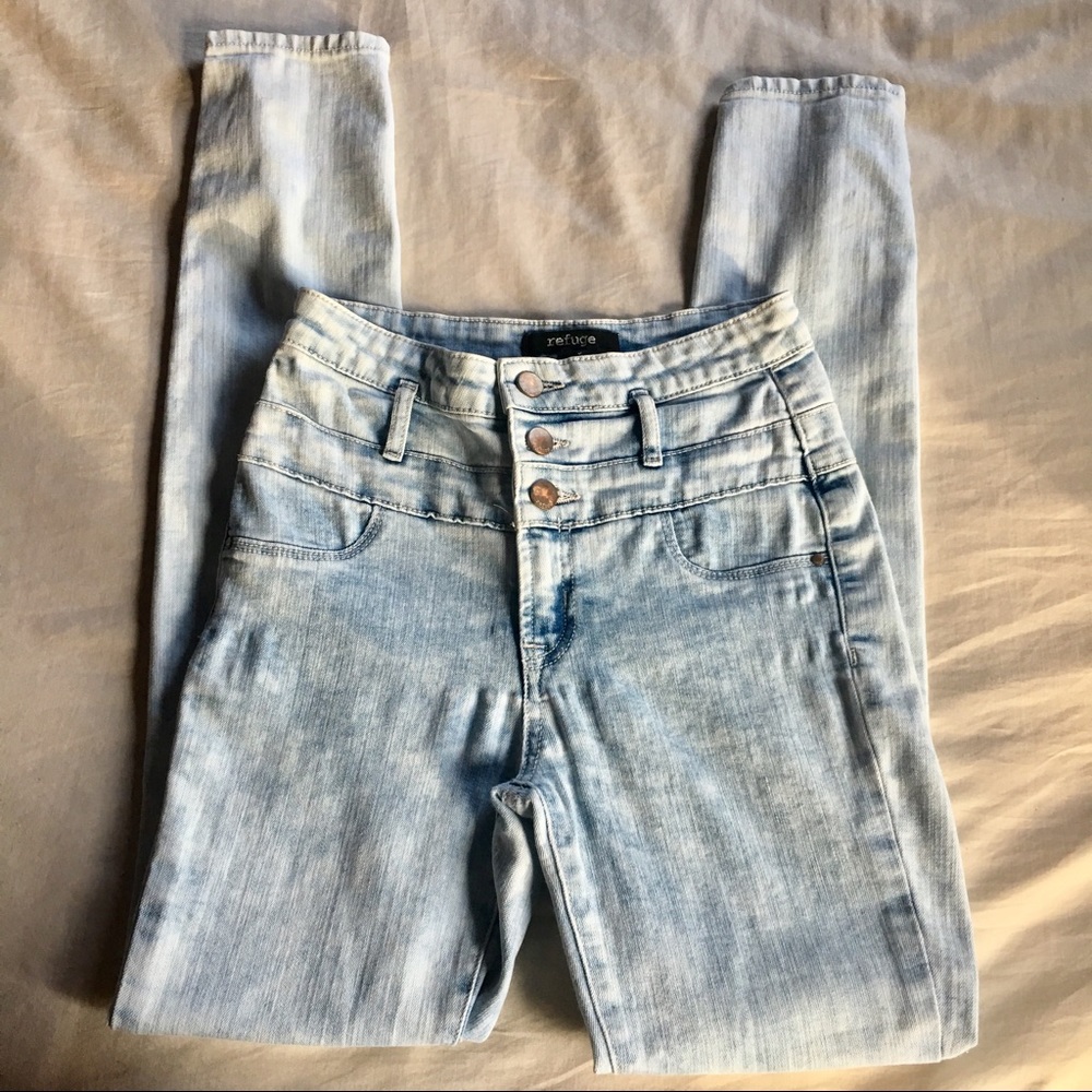 High Waisted Light Wash Skinny Jeans