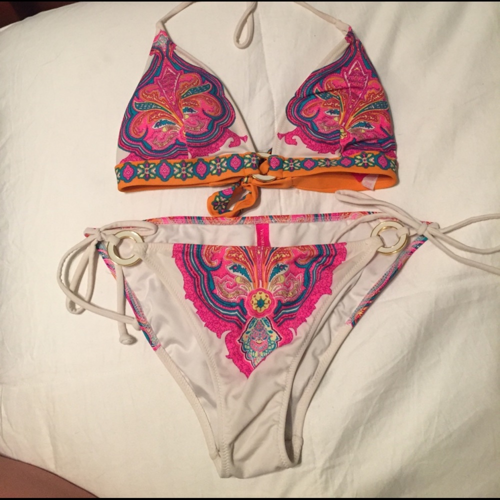 Victoria's Secret bikini set