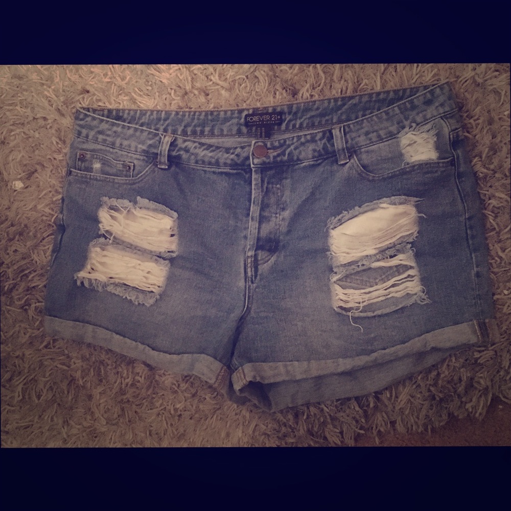 Plus size denim shorts only wore once