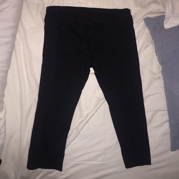 Lukka crops size large black - Picture 2 of 2