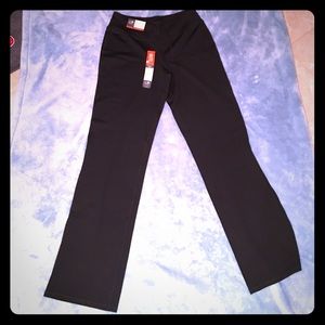 Women's black yoga pants