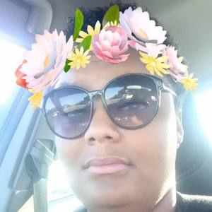 Meet your Posher, Carolyn