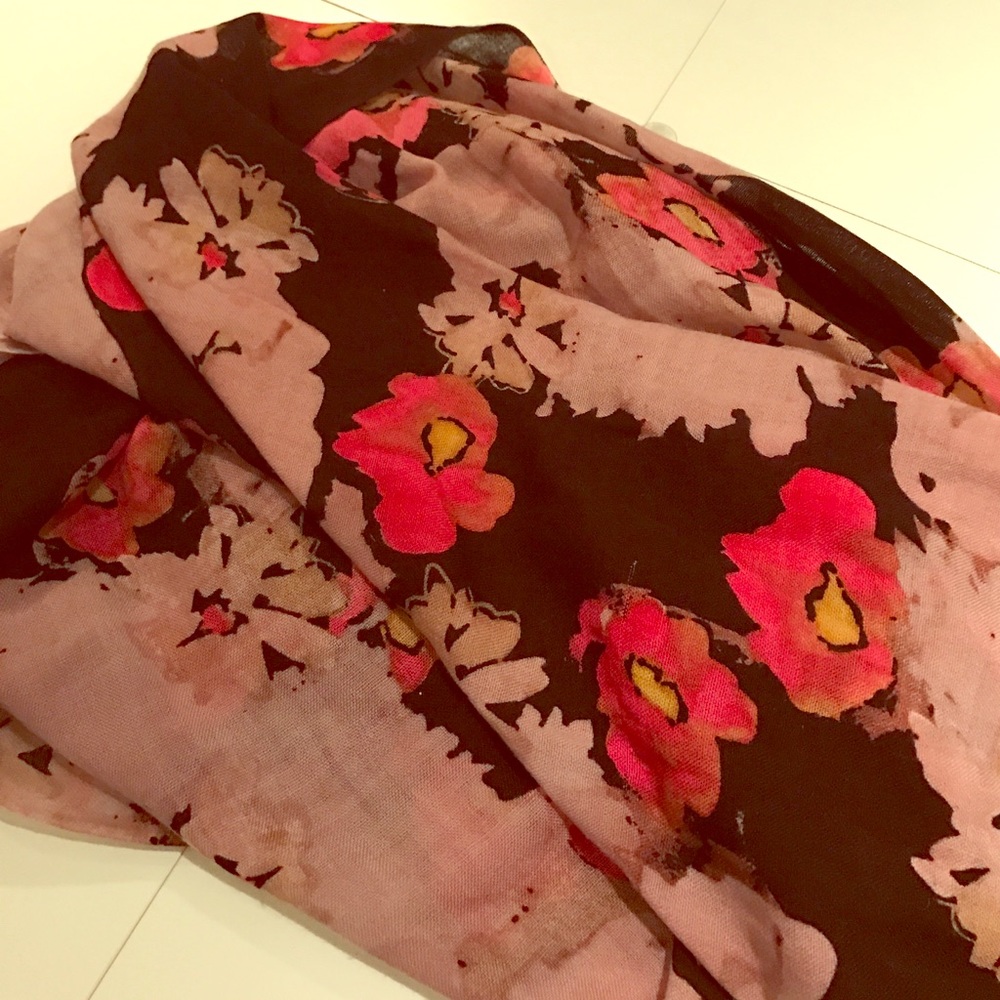 Floral black and pink scarf.