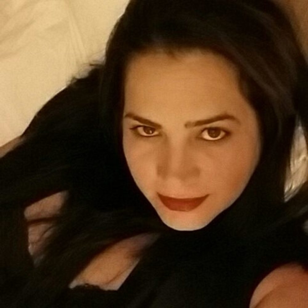 Meet your Posher, Damaris