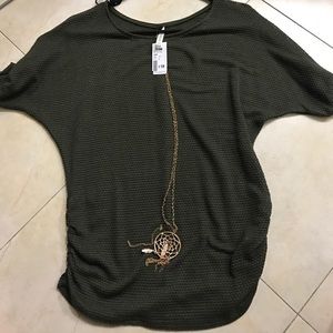 Olive flowy top