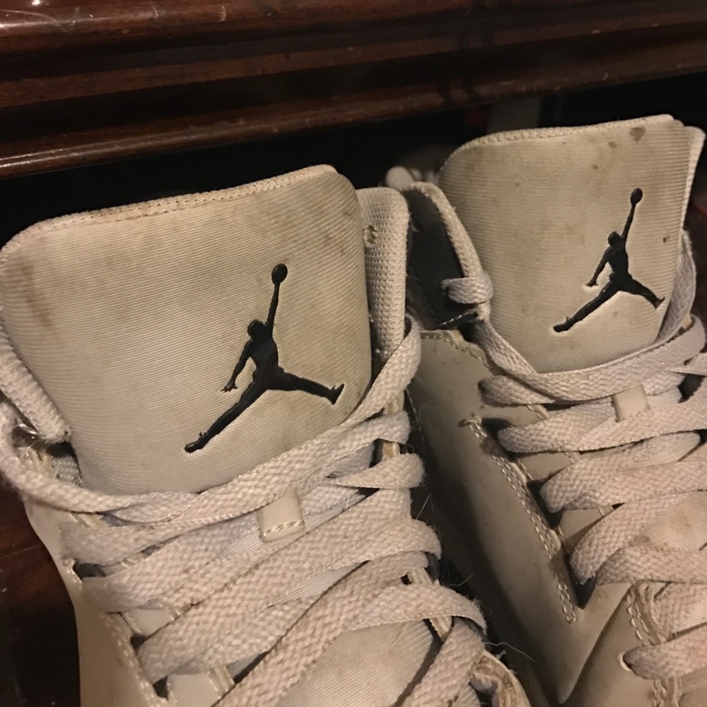 Nike air 1 mids grey
