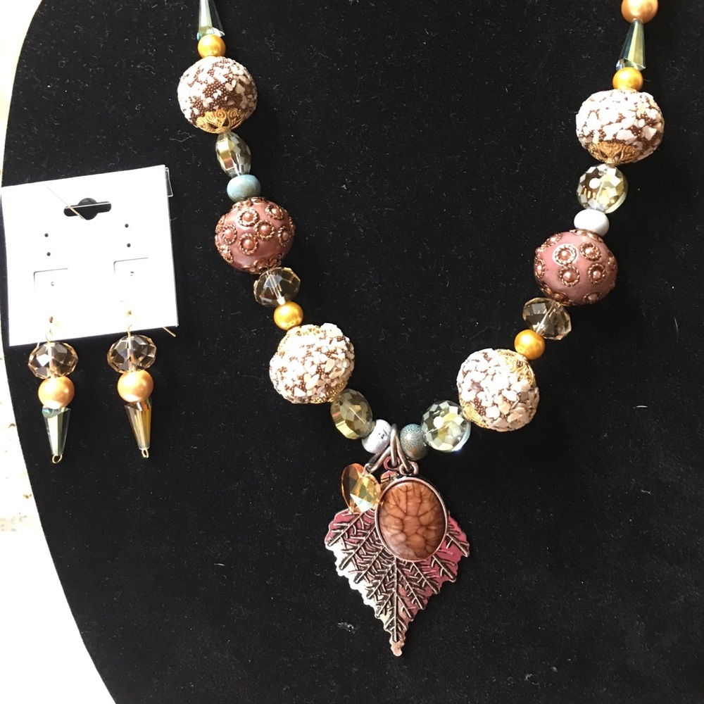 Beautiful Beaded Necklace Set