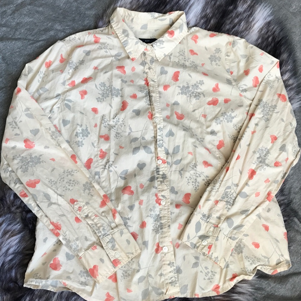 GAP long sleeve button up floral print blouse