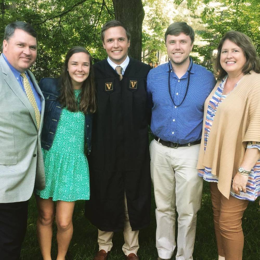 Meet your Posher, Madeline