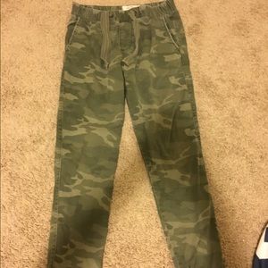 Camouflage hollister joggers size small