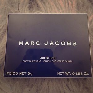 Marc Jacobs Air Blush