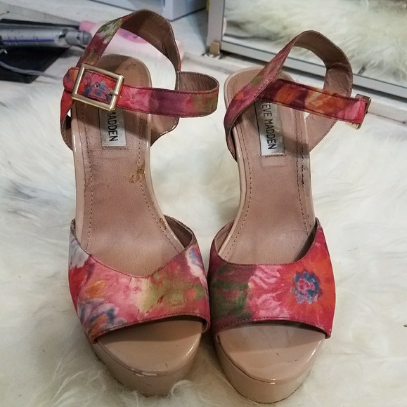 Steve Madden Floral heels - Picture 1 of 2