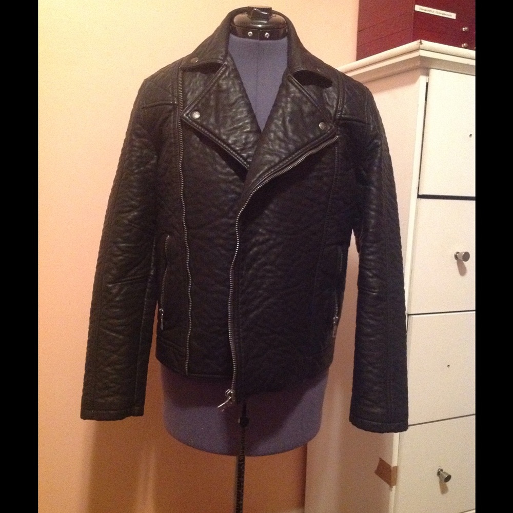 100% Leather Men's Jacket