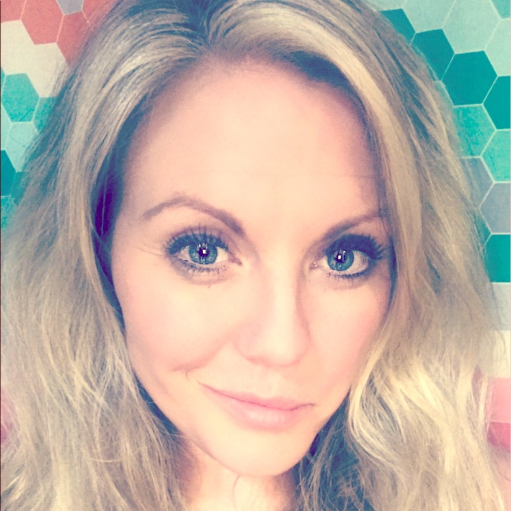 Meet your Posher, Briana