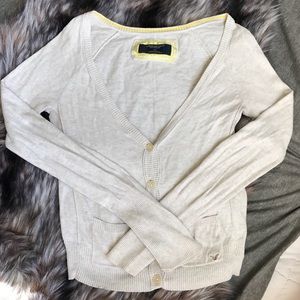 Super lightweight American eagle cardigan