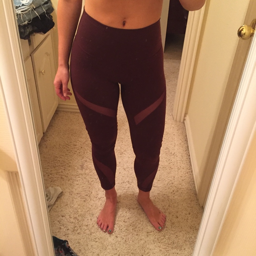 Lululemon high-waisted cropped leggings