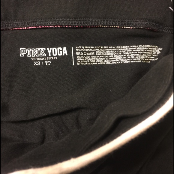 Victoria Secret yoga pants with matching tank - Picture 4 of 4