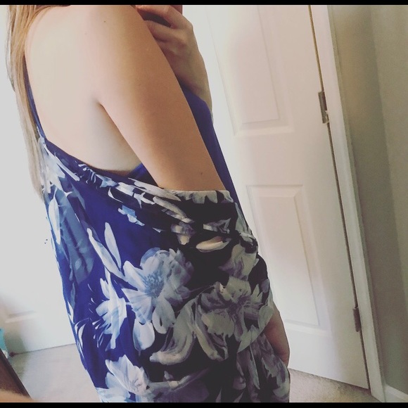 FINAL SALE  Floral Kimono - Picture 7 of 8