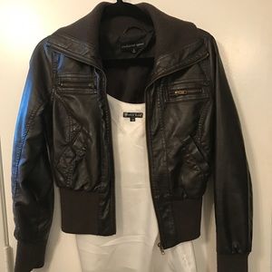 🦋Dark brown leather Bomber jacket 🦋