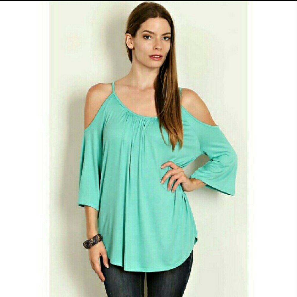 Mint cold shoulder Tunic top.