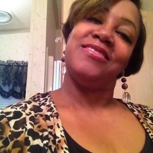 Meet your Posher, Connie