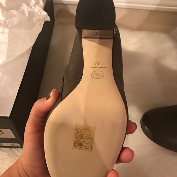 Authentic Chanel boots - Picture 4 of 5